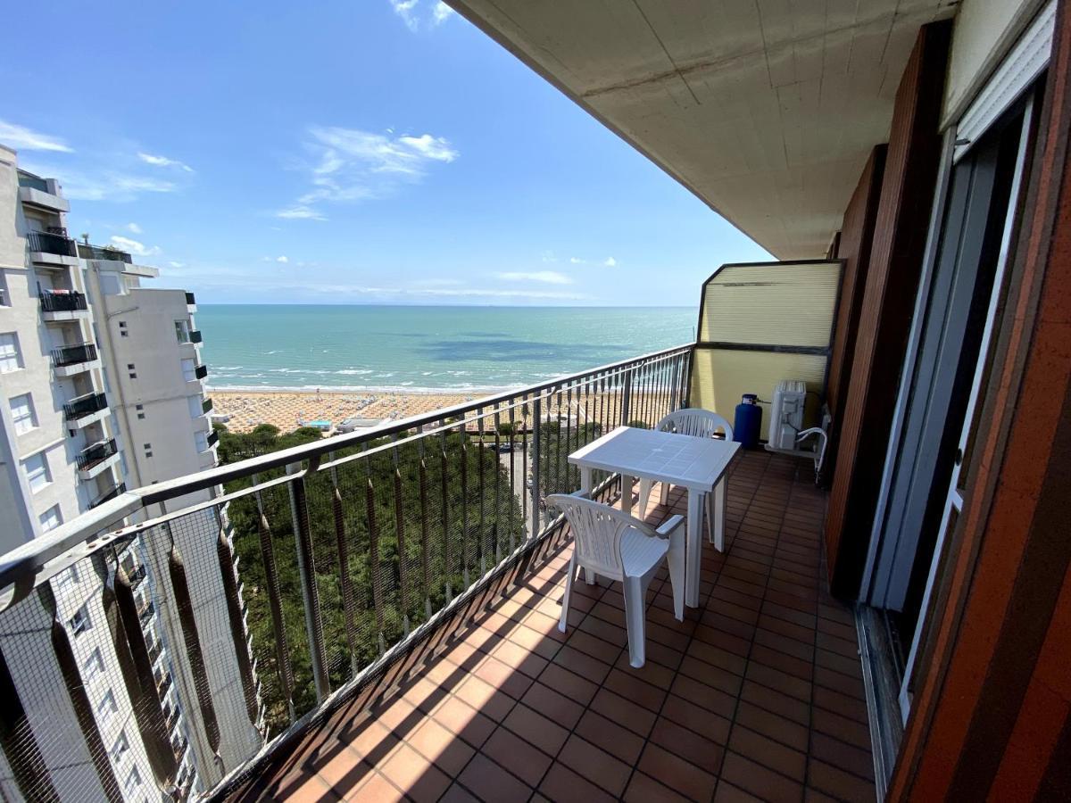 Condominio Aquilone Lignano Sabbiadoro Exterior foto