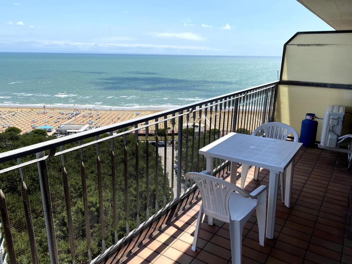 Condominio Aquilone Lignano Sabbiadoro Exterior foto