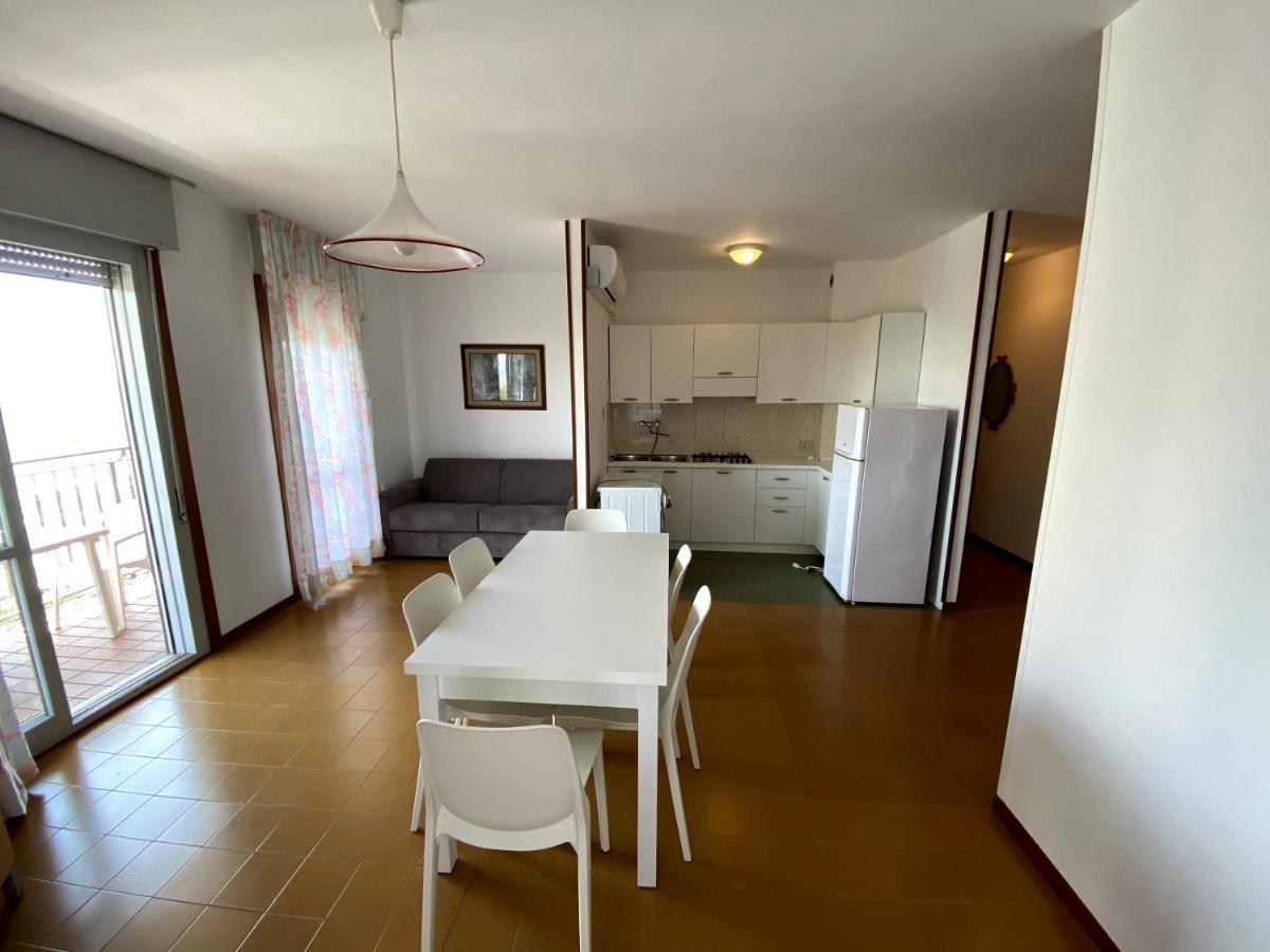 Condominio Aquilone Lignano Sabbiadoro Exterior foto