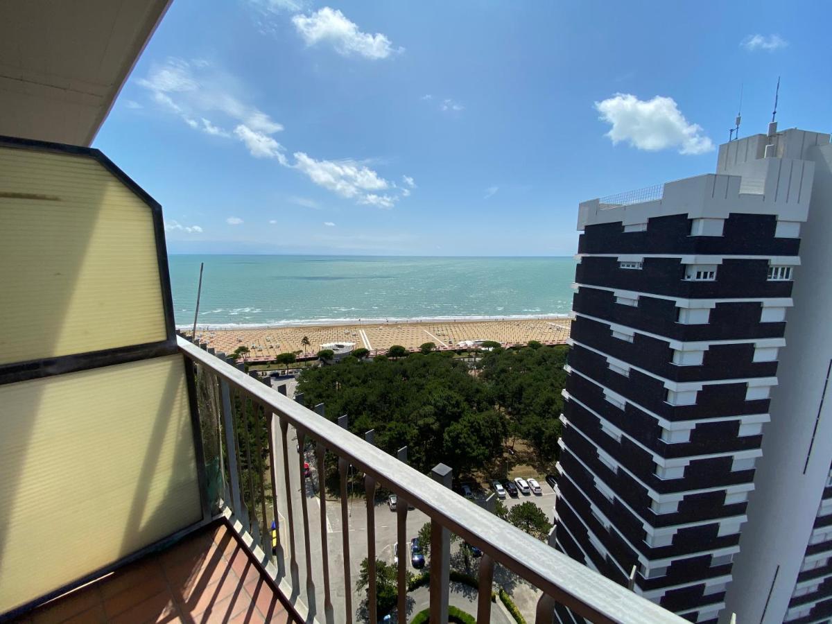 Condominio Aquilone Lignano Sabbiadoro Exterior foto