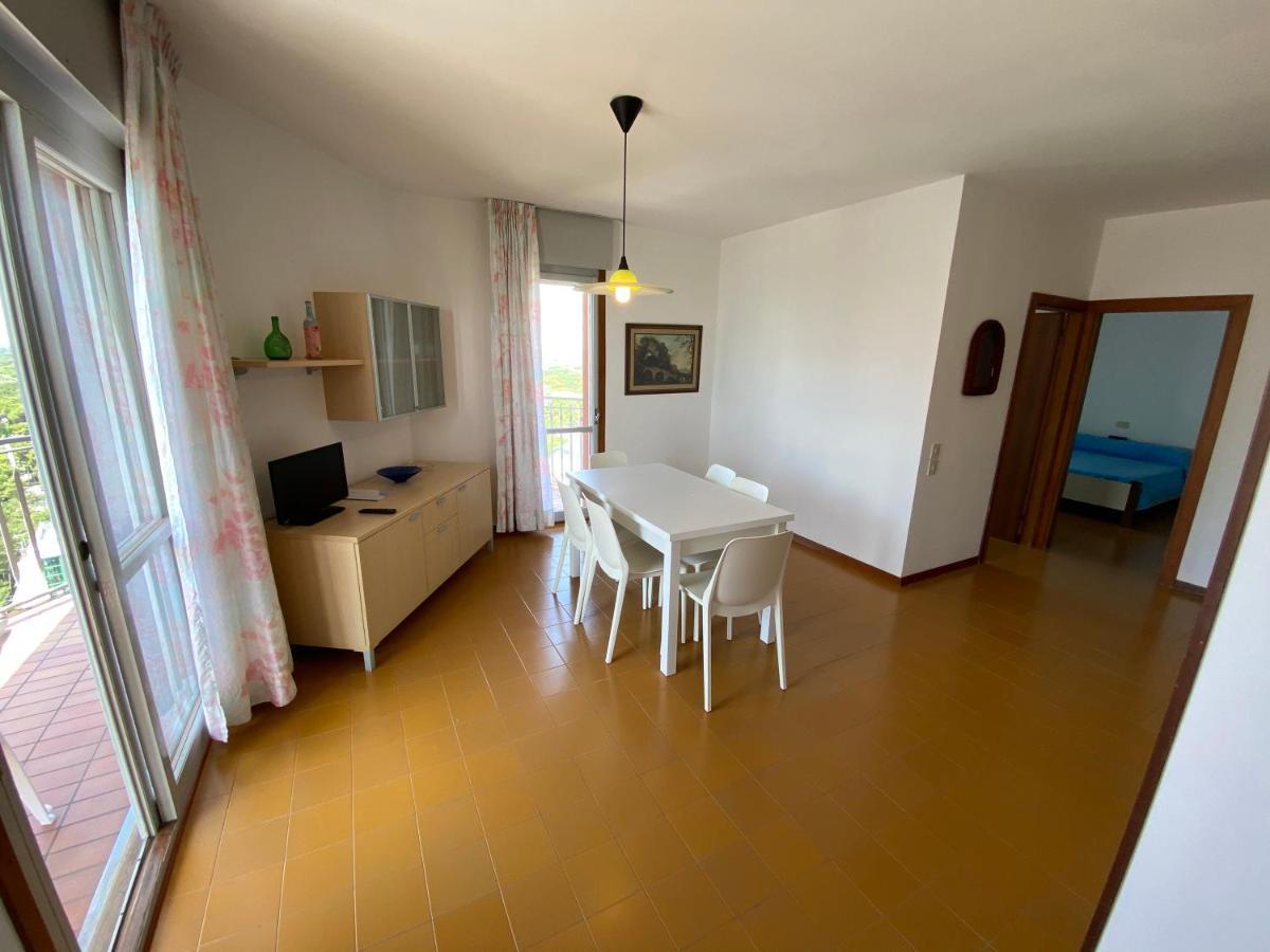 Condominio Aquilone Lignano Sabbiadoro Exterior foto